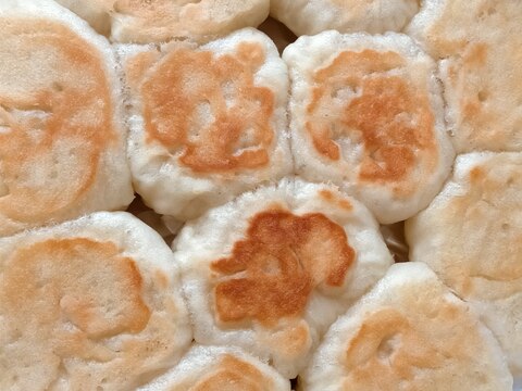 フライパンで♪.*・もちもちちぎりパン